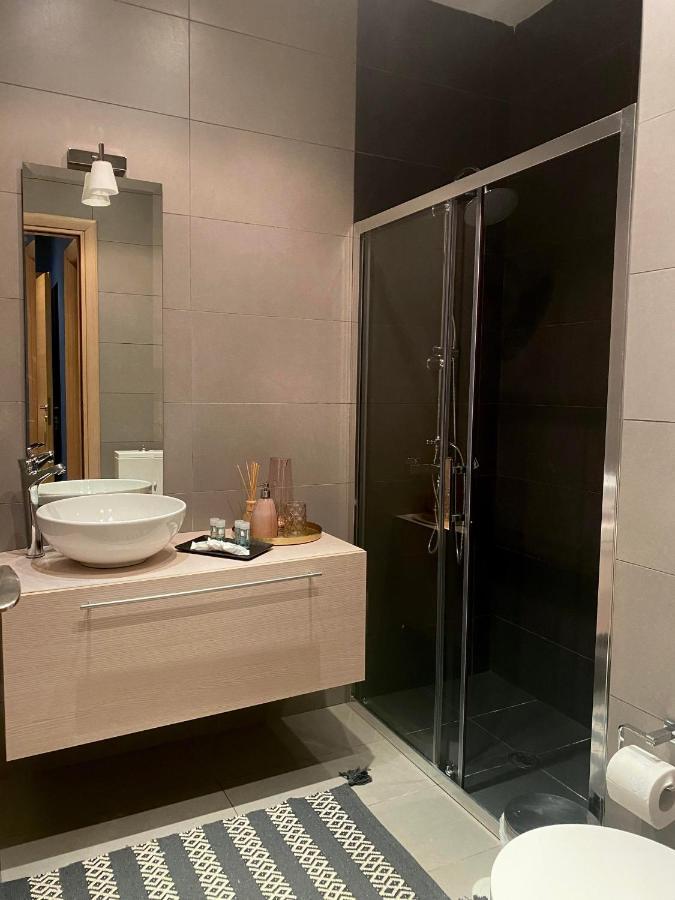 Ultimate Downtown Athens Escape Apartment Luaran gambar